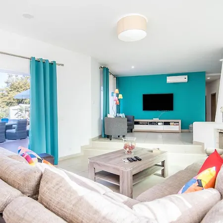 Patio * 阿尔布费拉