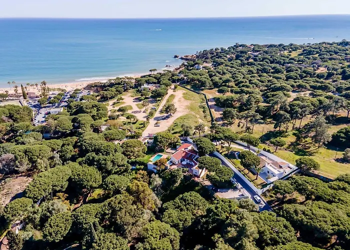 Patio فيلة البوفيرا